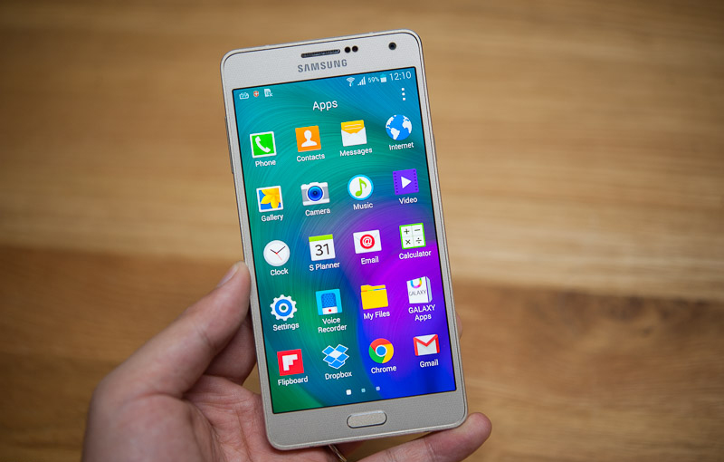 Samsung_Galaxy_A7-2.jpg